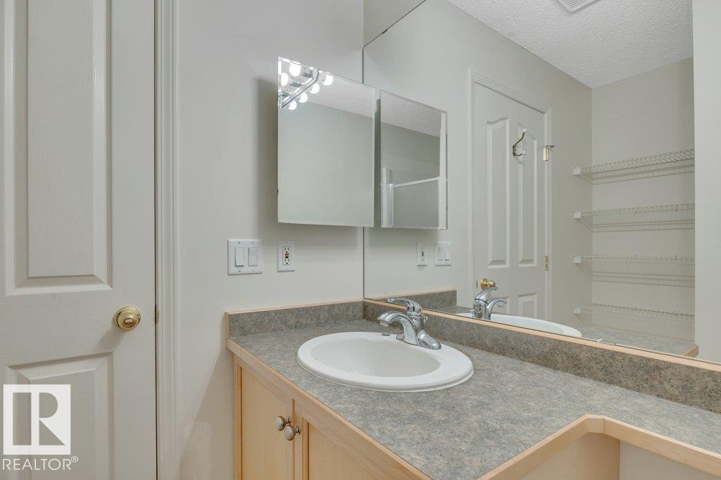 Photo 32 of 102 2903 Rabbit Hill Rd Nw, Edmonton AB
