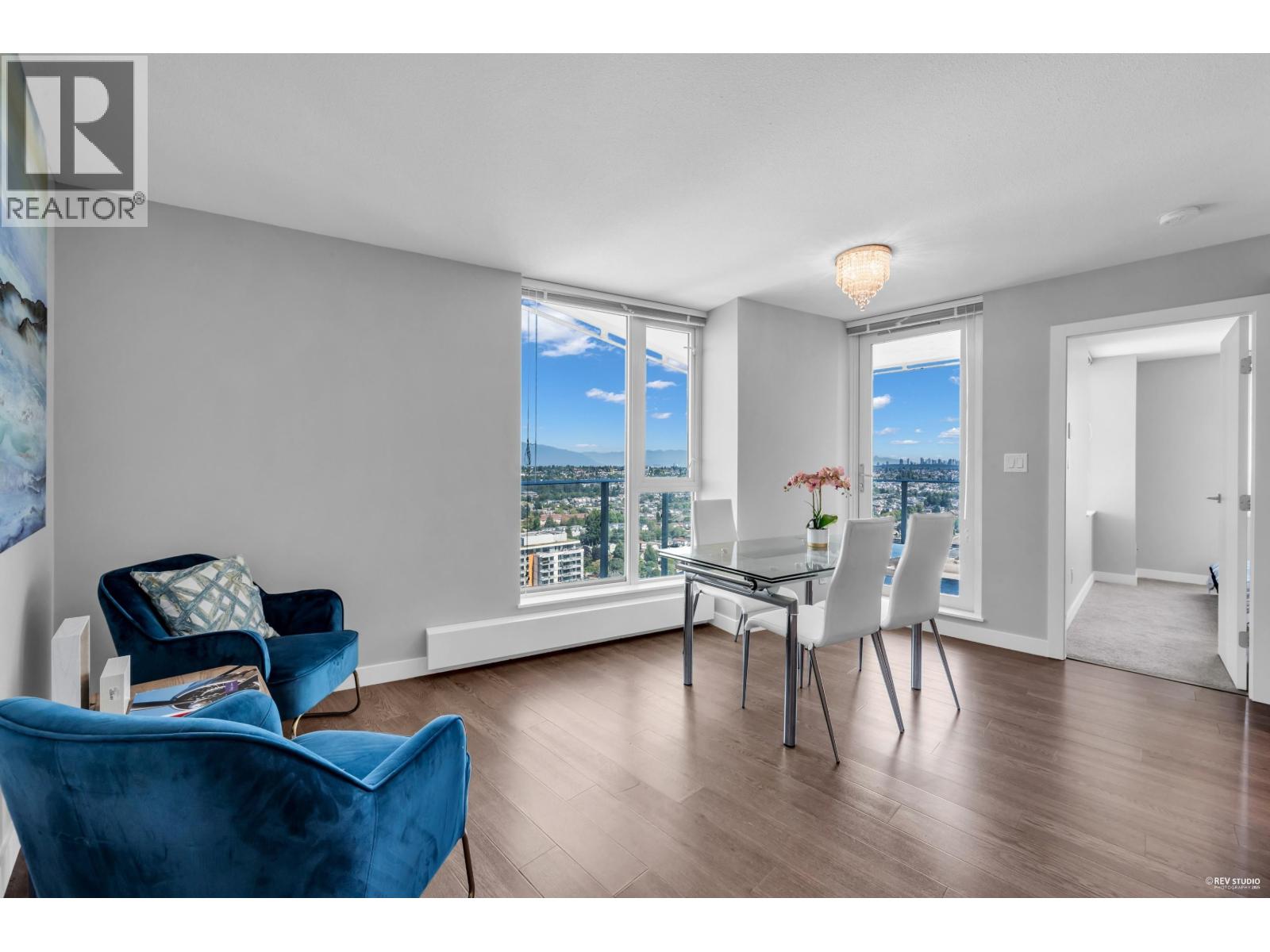 Photo 3 of 3207 488 Sw Marine Drive, Vancouver BC