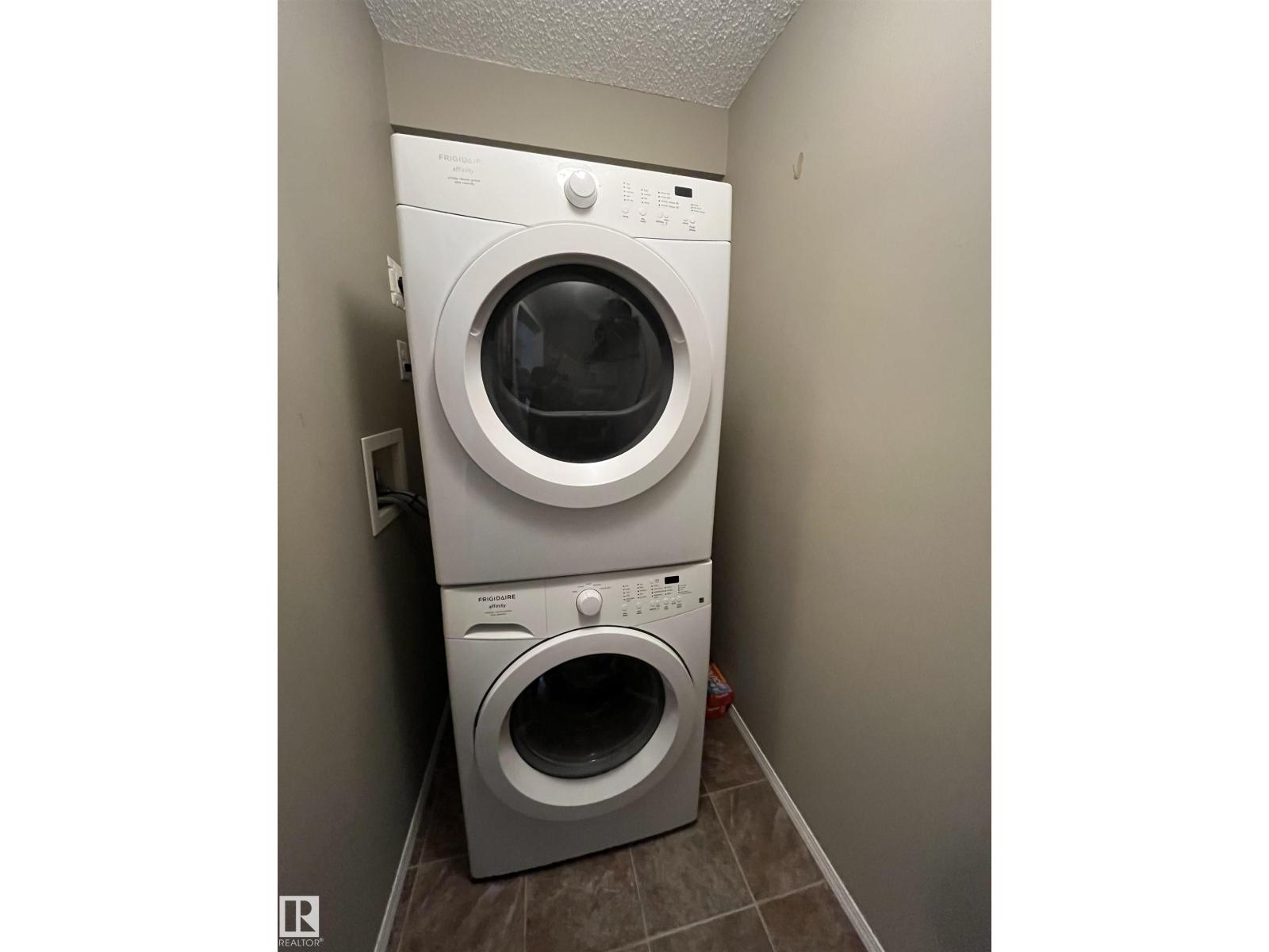 Photo 5 of 402 274 Mcconachie Dr Nw, Edmonton AB