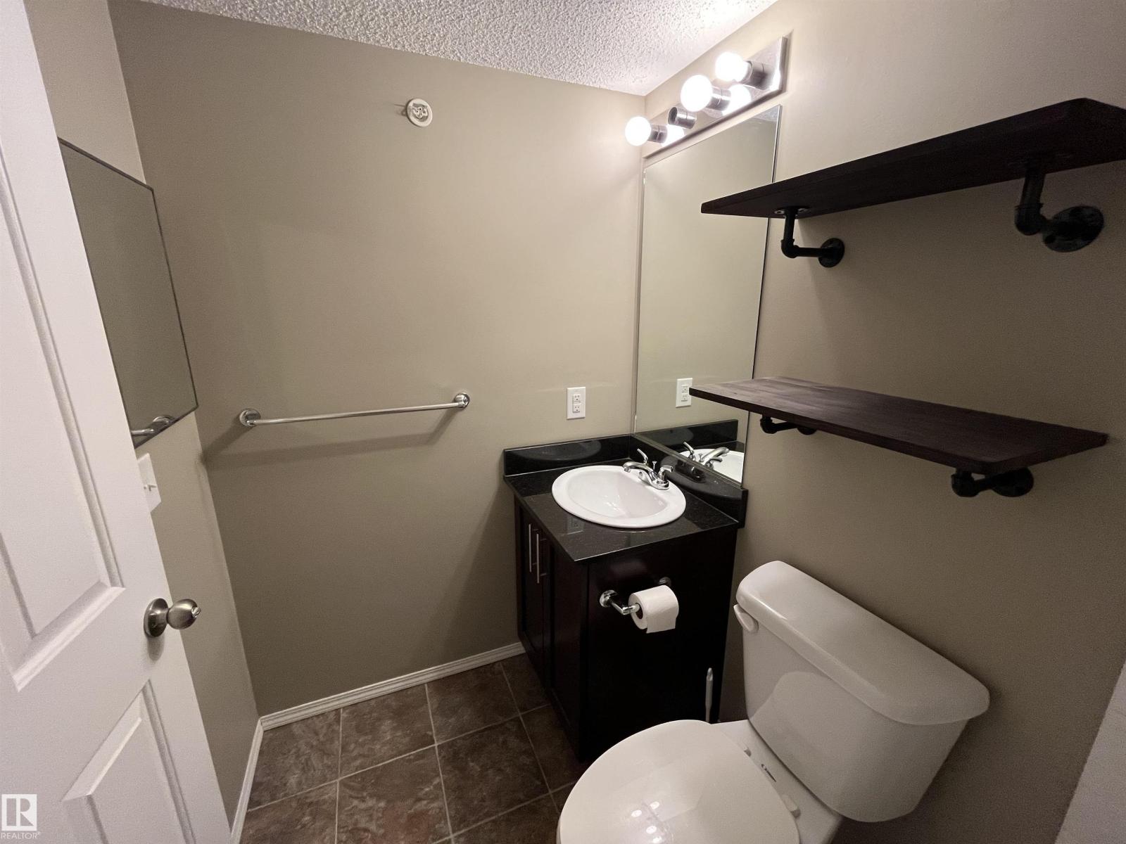 Photo 11 of 402 274 Mcconachie Dr Nw, Edmonton AB