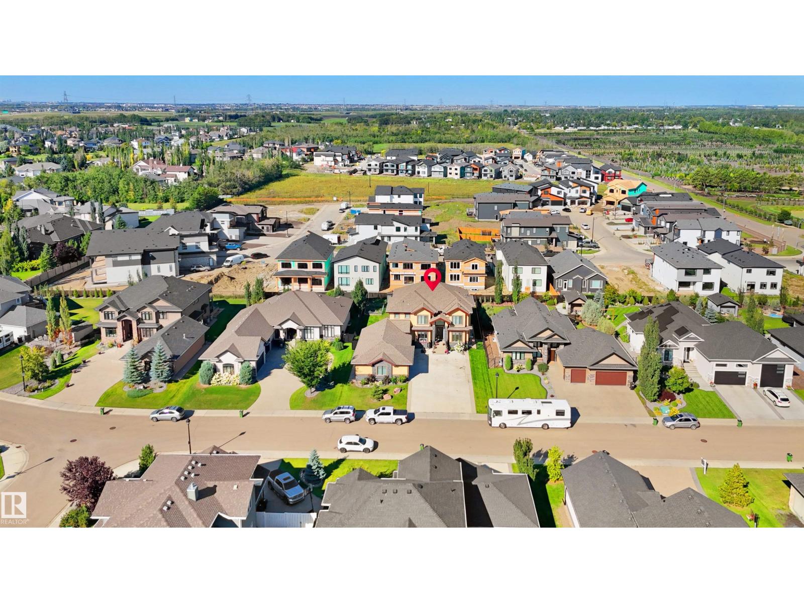 Photo 2 of 16608 9 St Ne, Edmonton AB