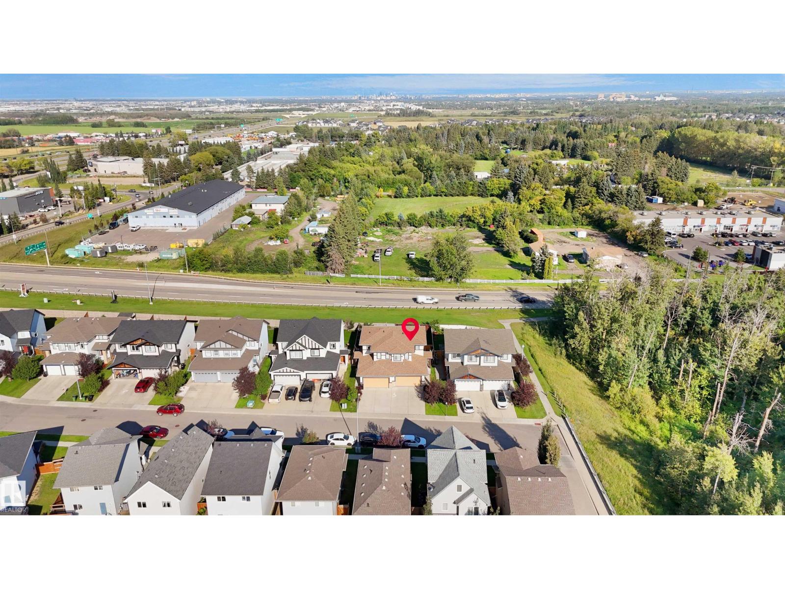 Photo 24 of 9835 217 St Nw, Edmonton AB