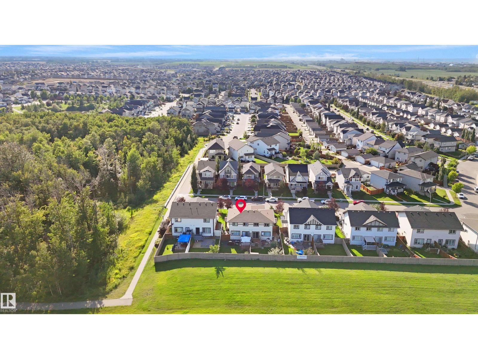Photo 25 of 9835 217 St Nw, Edmonton AB