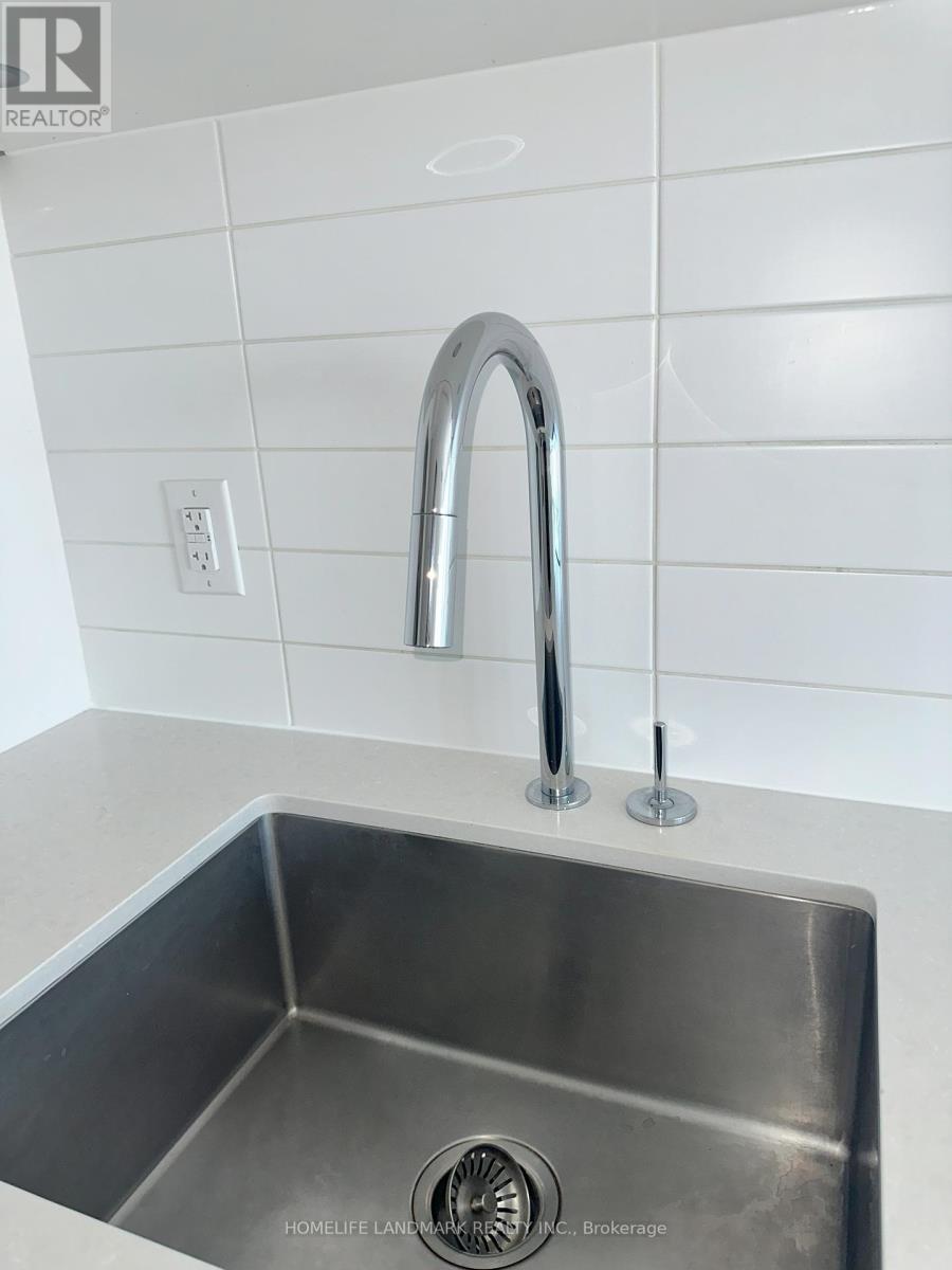 Photo 21 of 1403 88 Cumberland Street, Toronto ON