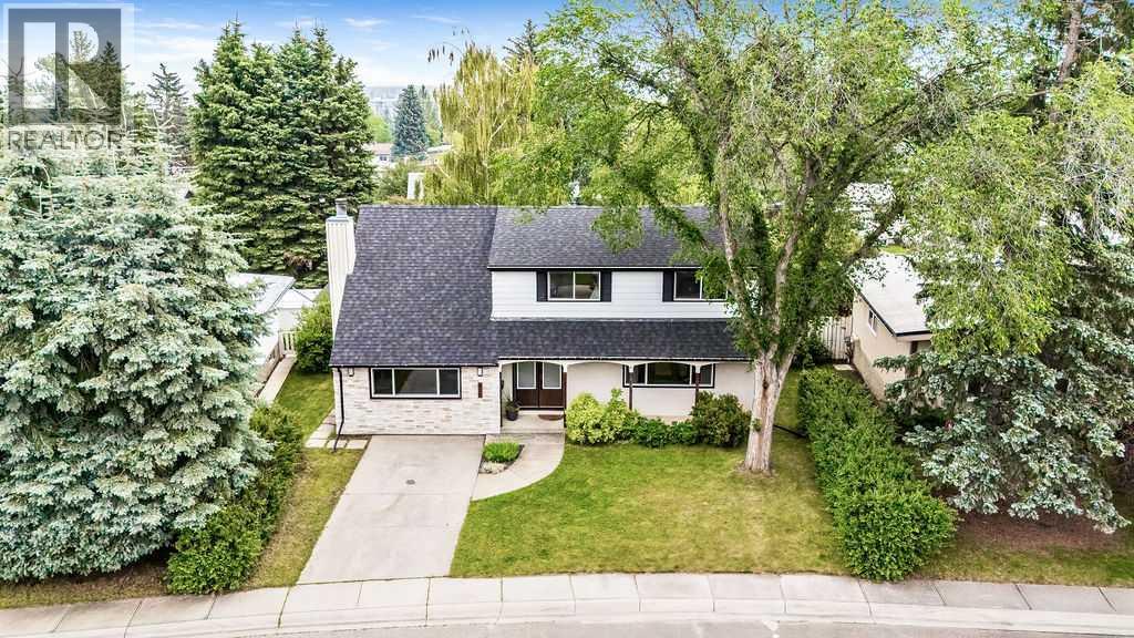 Photo 45 of 976 Canaveral Crescent Sw, Calgary AB