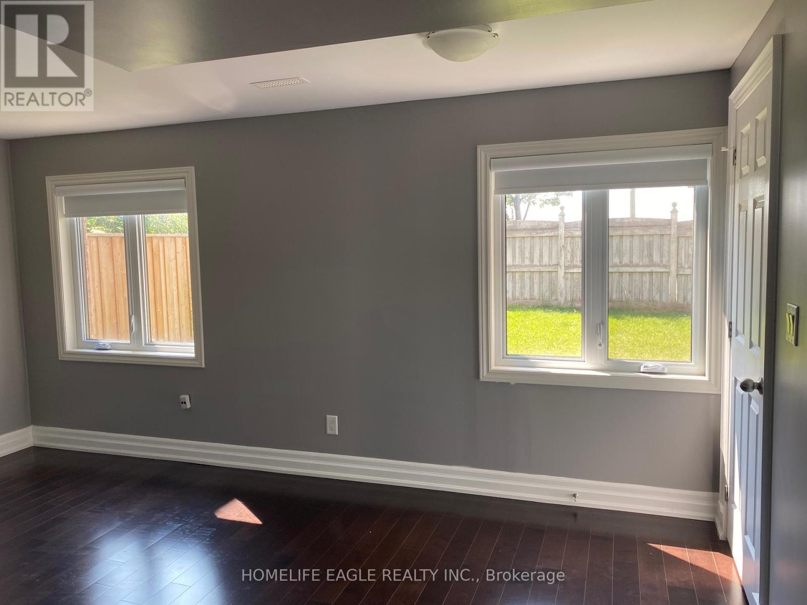 Photo 14 of 108 Succession Walkout Legal Apartment Crescent, Barrie ON