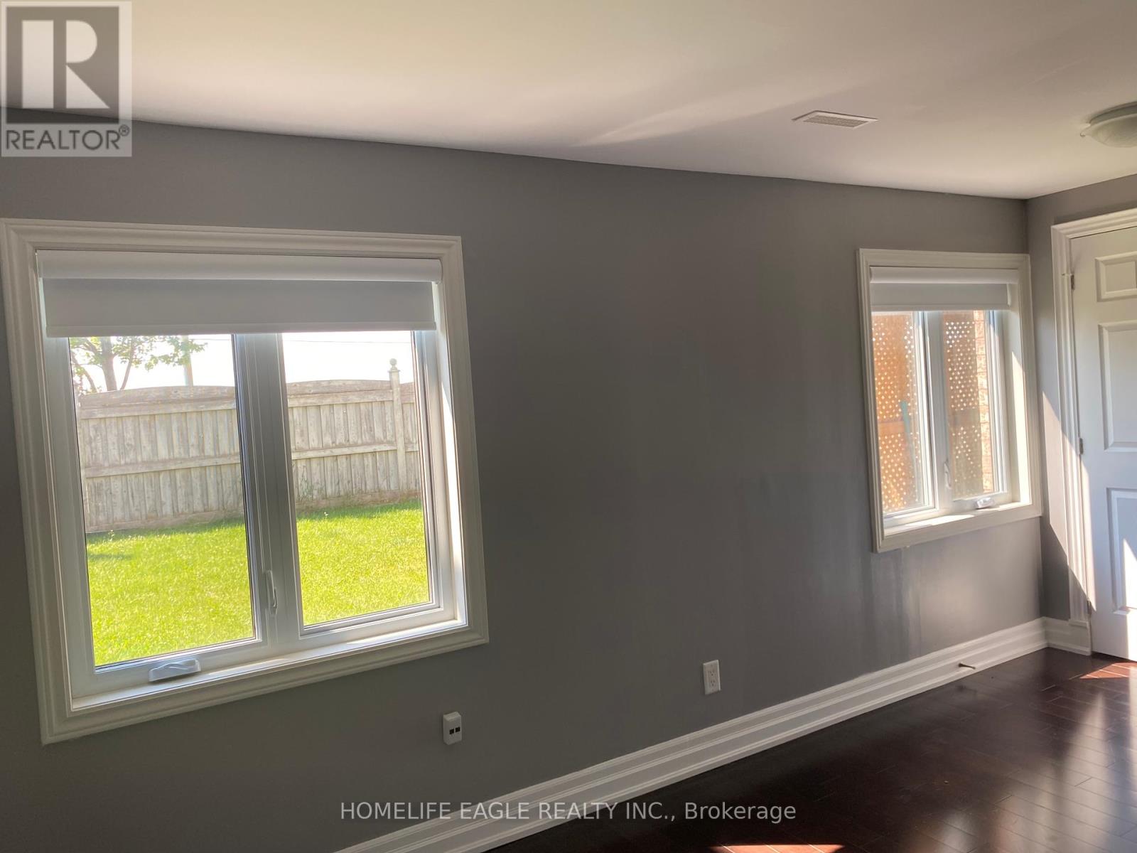 Photo 8 of 108 Succession Walkout Legal Apartment Crescent, Barrie ON