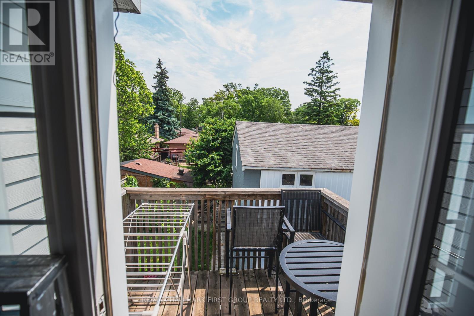 Photo 26 of 57 Wendell Avenue, Toronto ON
