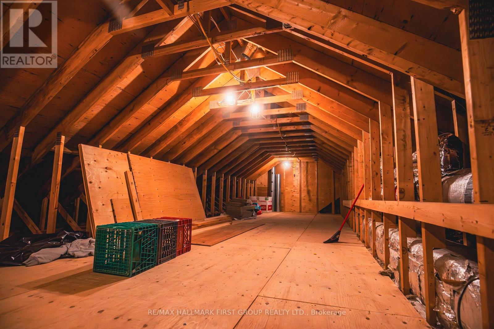Photo 32 of 57 Wendell Avenue, Toronto ON