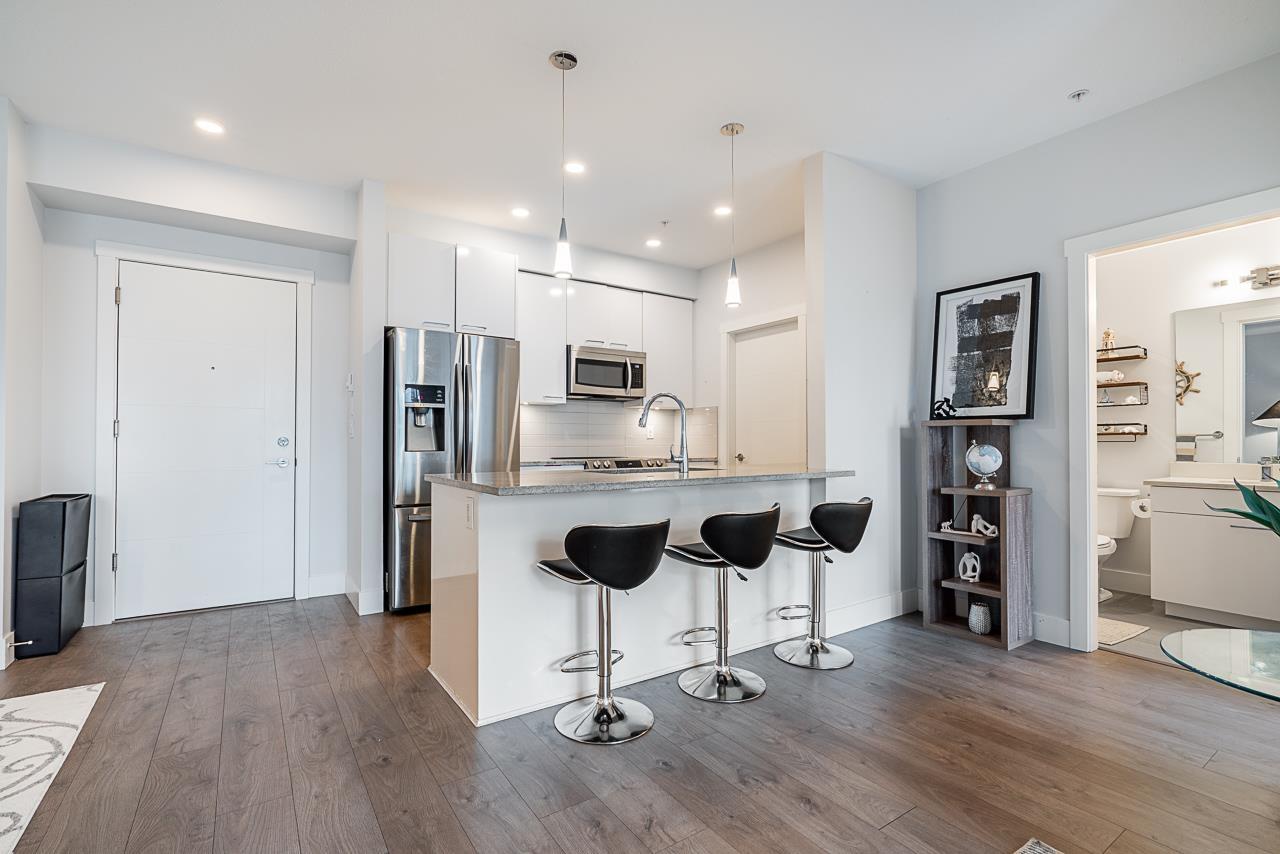 Photo 6 of 405 5485 Brydon Crescent, Langley BC