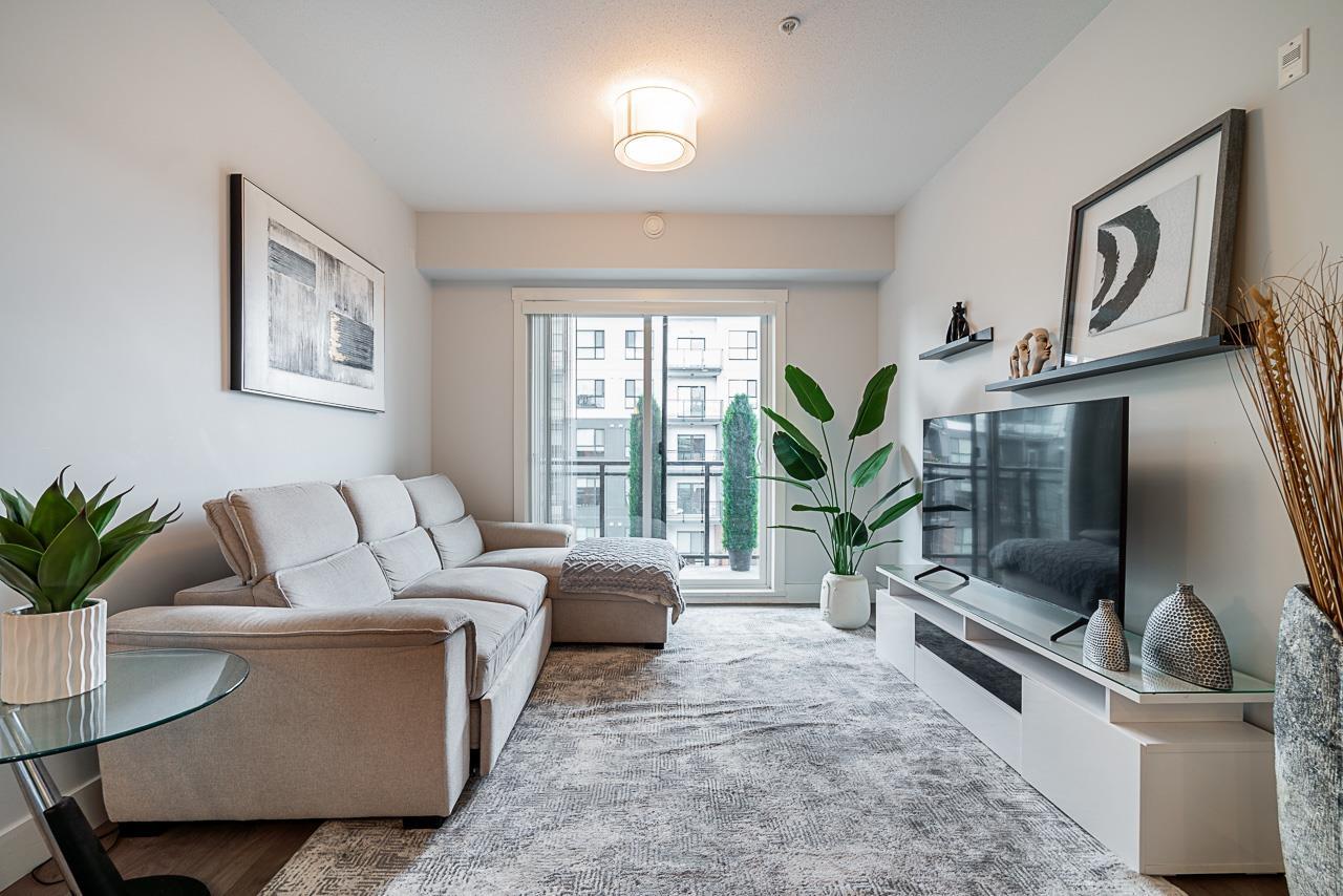 Photo 2 of 405 5485 Brydon Crescent, Langley BC