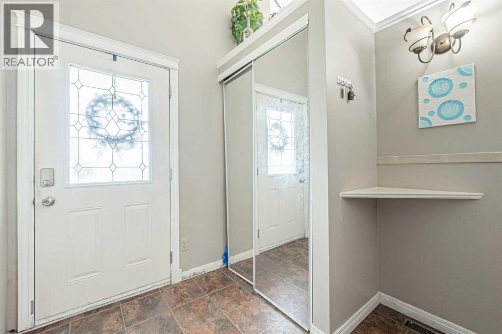 Single Family House Bi-level for Sale in  Appleside Close SE Applewood Park Calgary 
