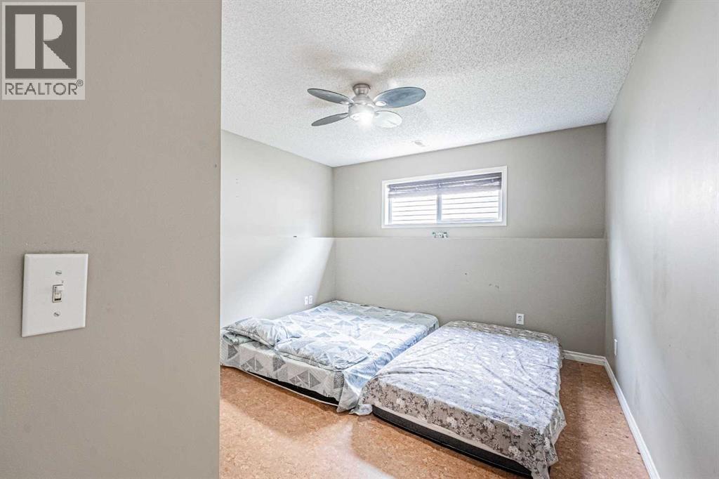Single Family House Bi-level for Sale in  Appleside Close SE Applewood Park Calgary 