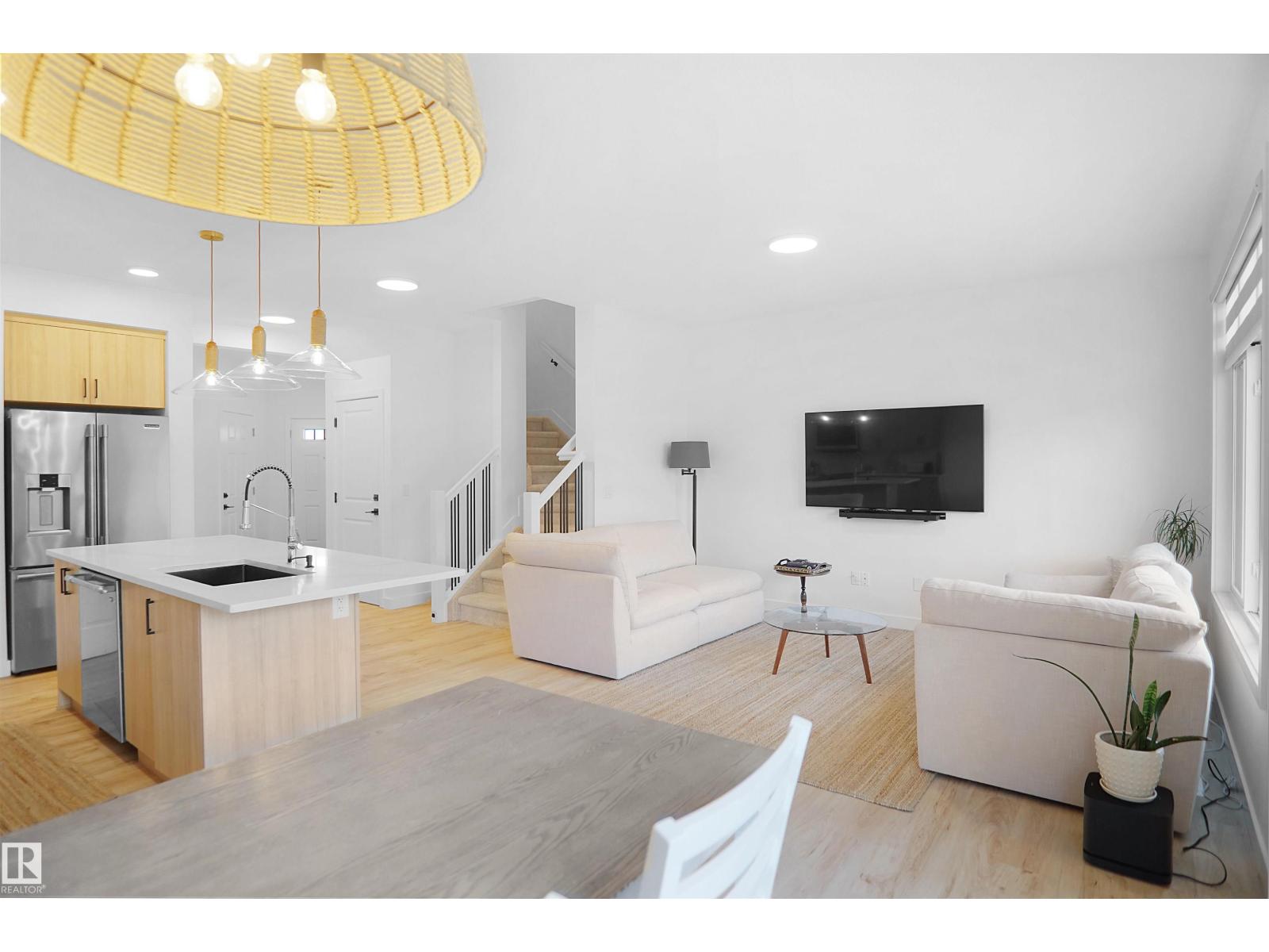 Photo 53 of 16230 19 Av Sw, Edmonton AB