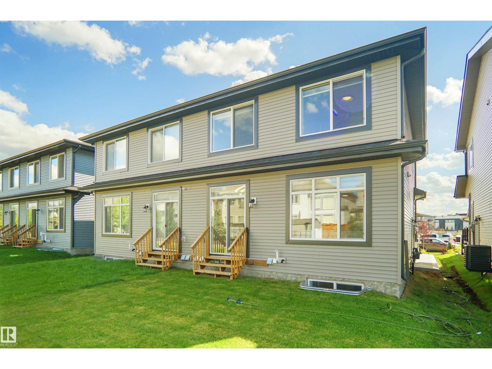 Photo 28 of 16230 19 Av Sw, Edmonton AB