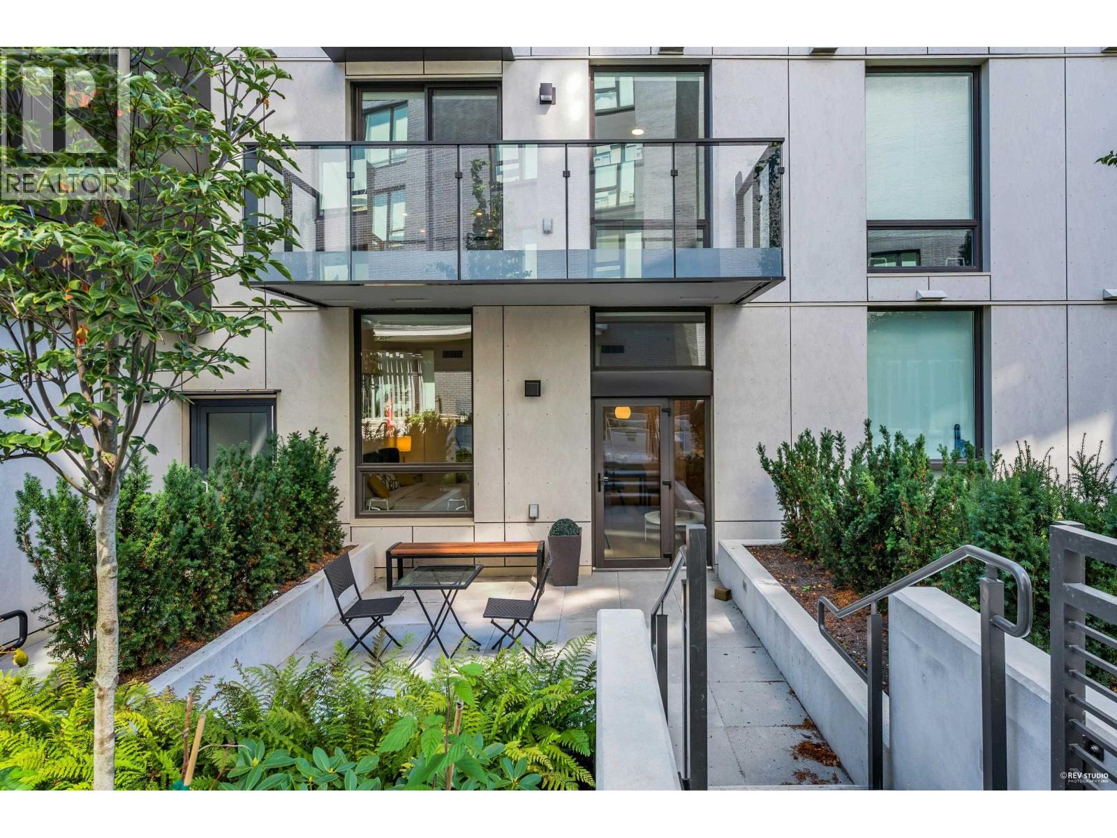 Photo 18 of 104 5212 Cambie Street, Vancouver BC