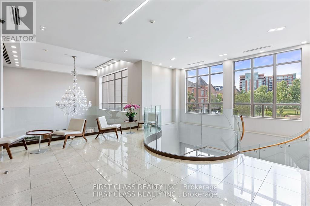 Photo 8 of 805 37 Galleria Parkway, Markham ON