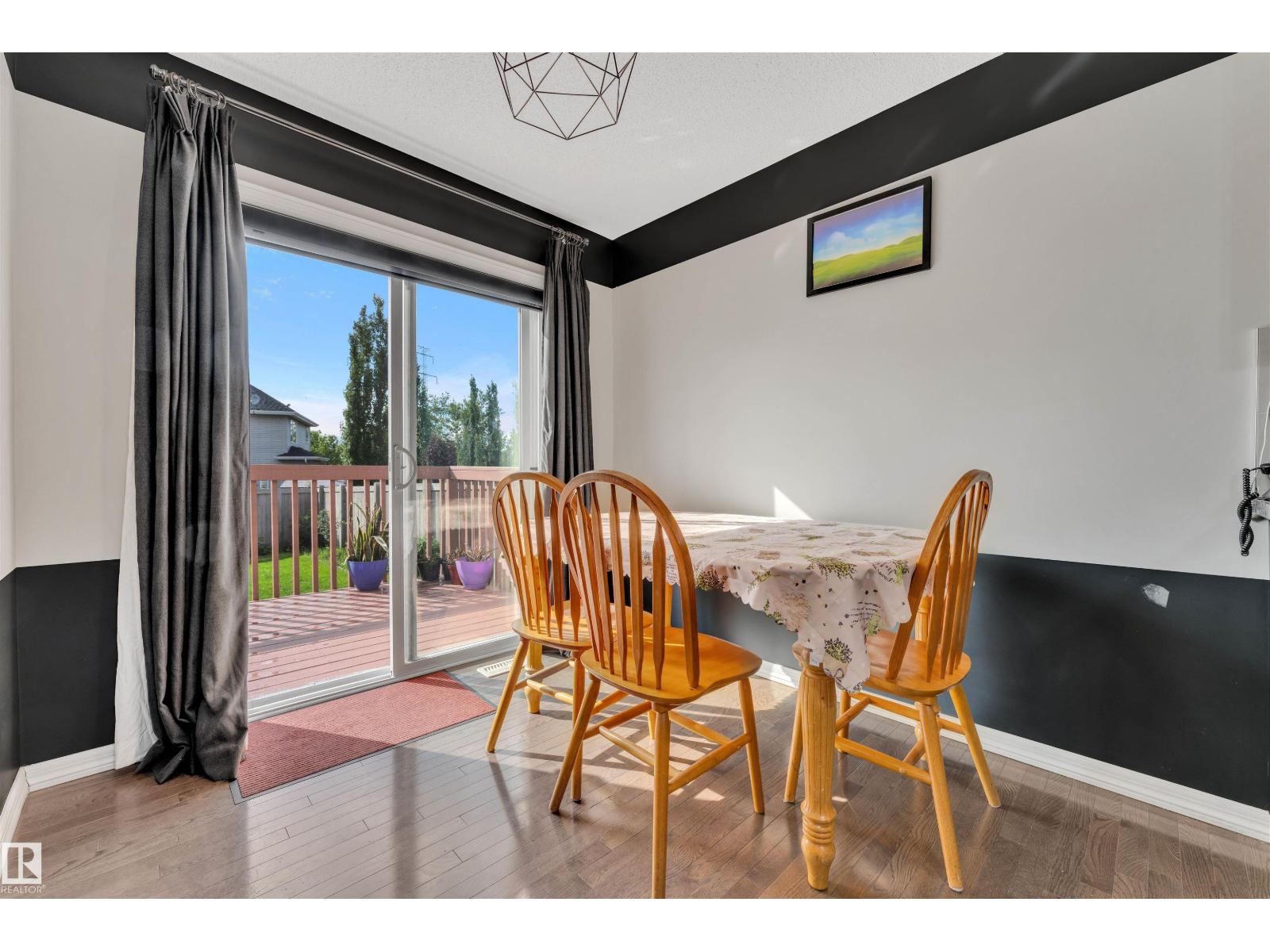 Photo 23 of 108 53 St Sw, Edmonton AB