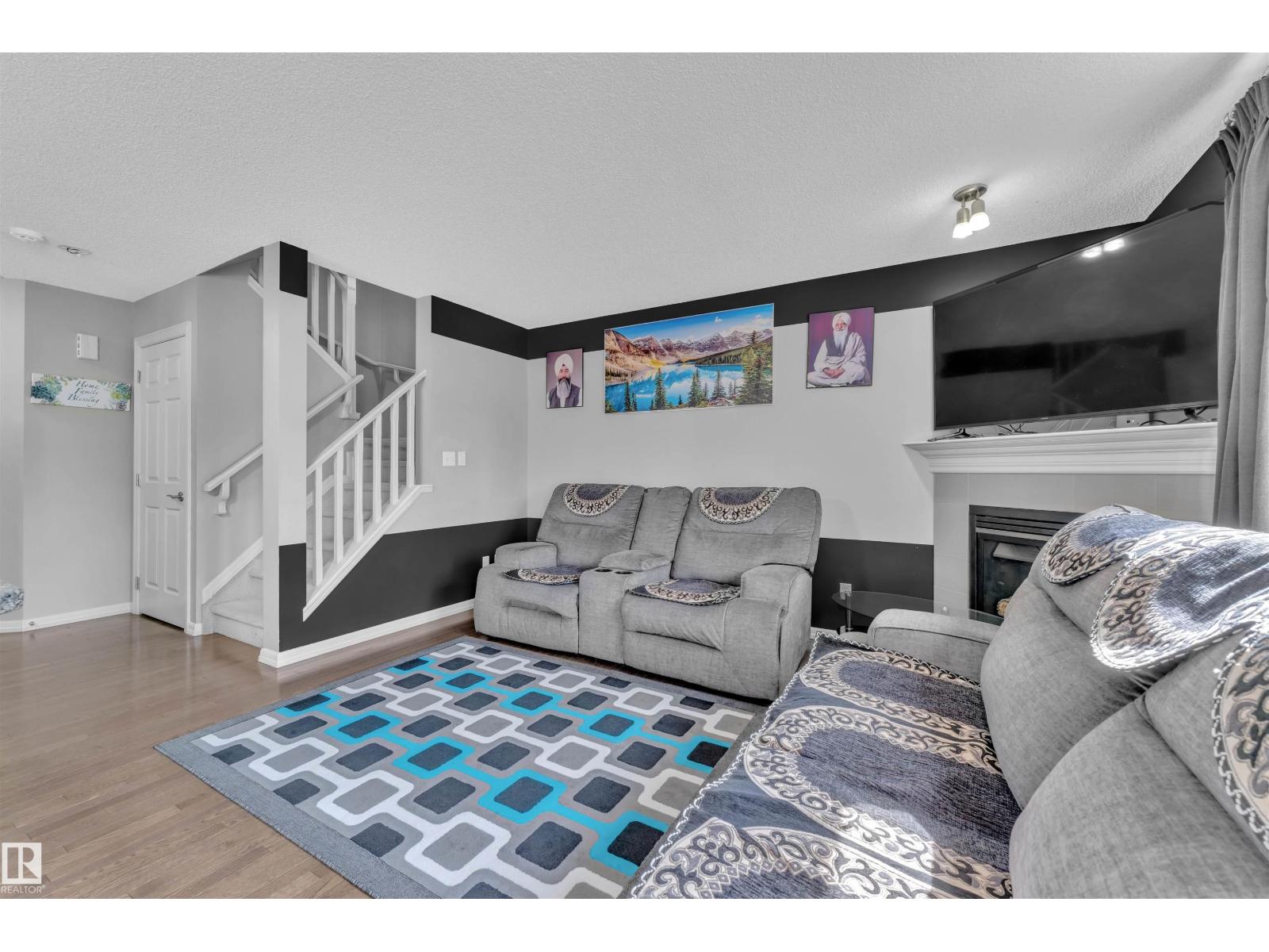 Photo 19 of 108 53 St Sw, Edmonton AB