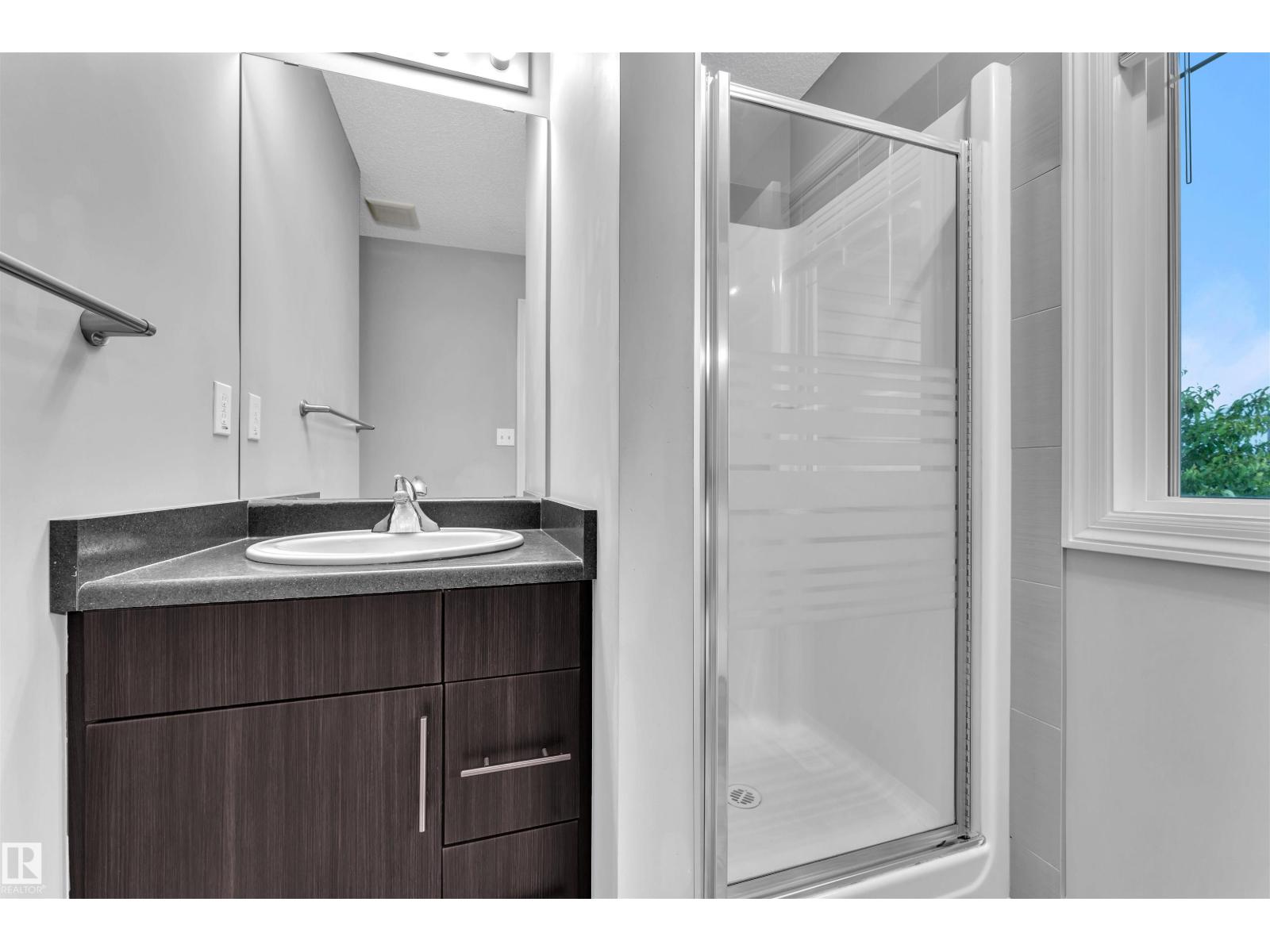 Photo 42 of 108 53 St Sw, Edmonton AB