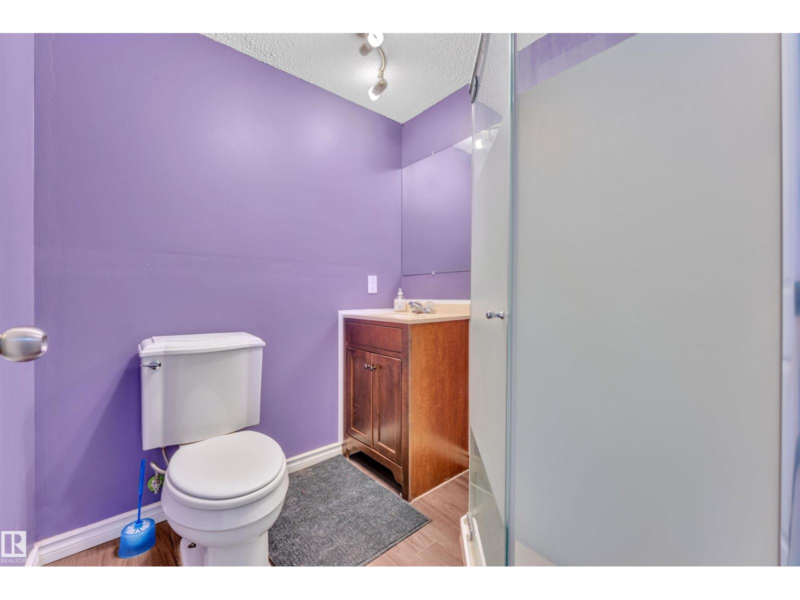Photo 13 of 108 53 St Sw, Edmonton AB