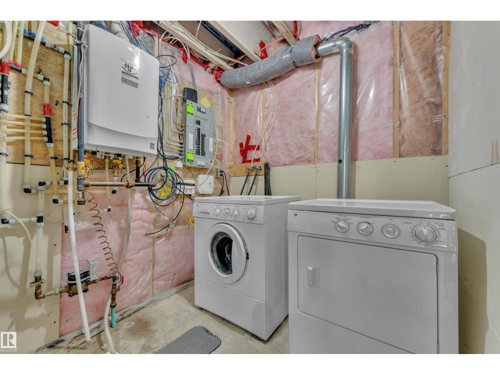 Photo 9 of 108 53 St Sw, Edmonton AB