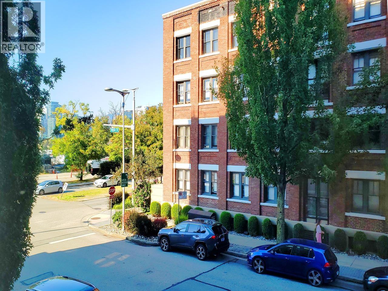 Photo 19 of 202 1919 Wylie Street, Vancouver BC