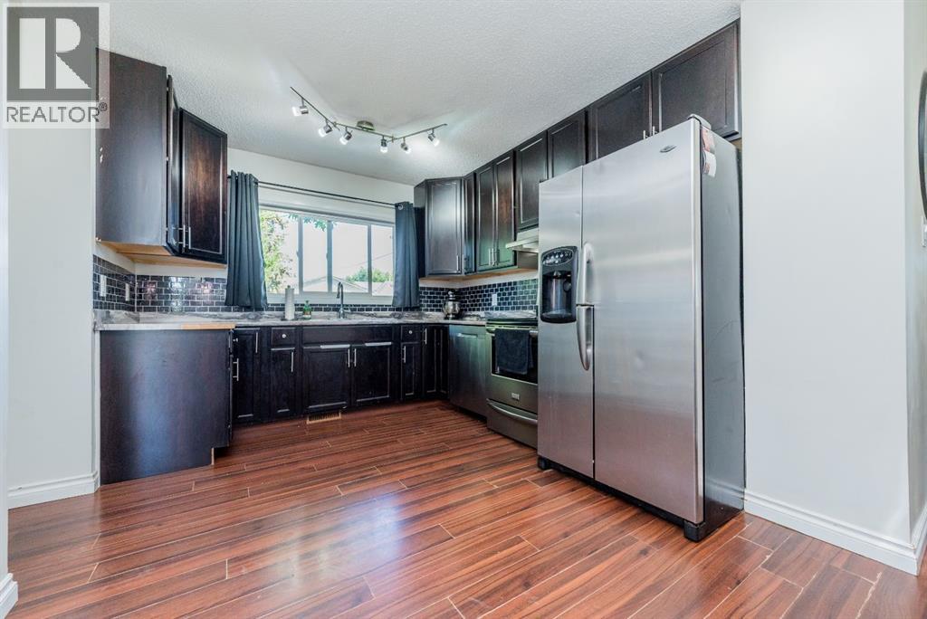 Photo 20 of 9224 107 Avenue, Grande Prairie AB