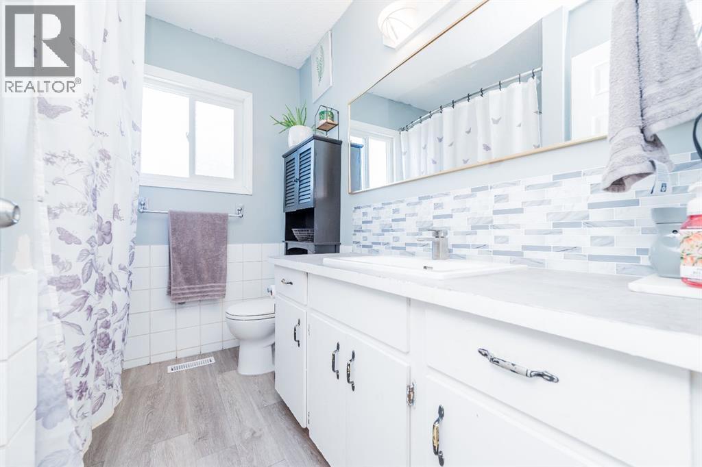 Photo 22 of 9224 107 Avenue, Grande Prairie AB