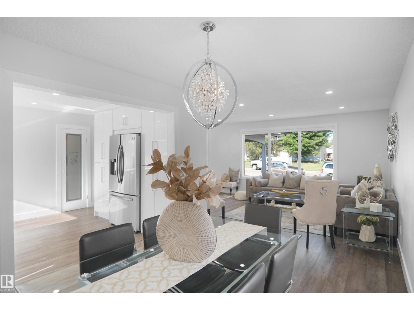 Photo 25 of 15128 88 A St Nw, Edmonton AB
