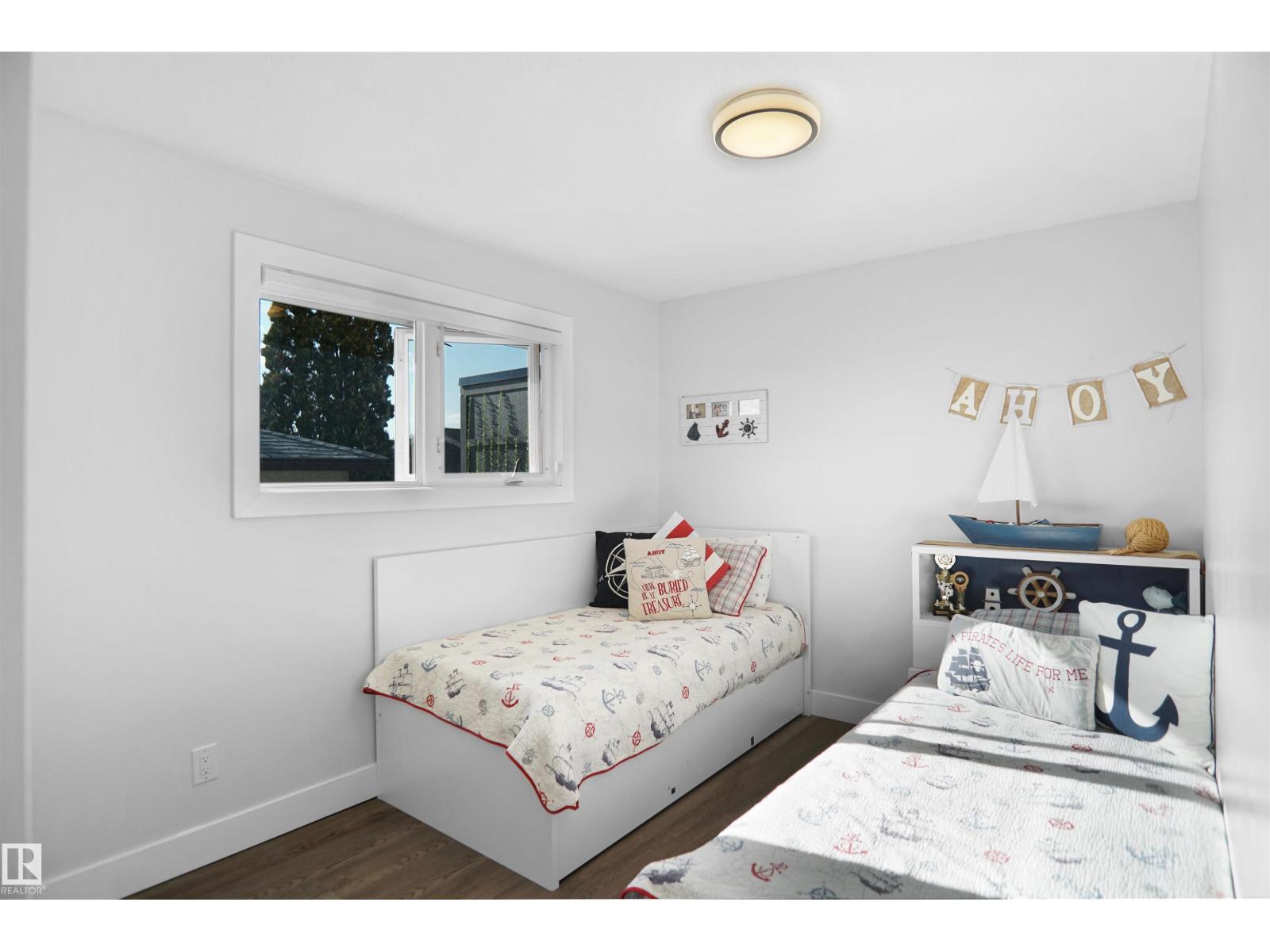Photo 33 of 15128 88 A St Nw, Edmonton AB
