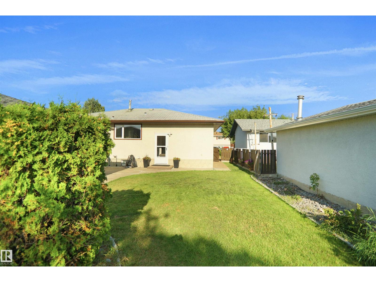 Photo 41 of 15128 88 A St Nw, Edmonton AB