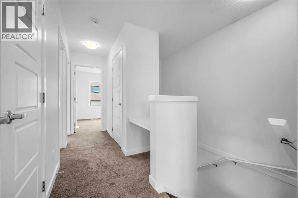 Single Family House for Sale in   Evanscrest Mews NW Evanston Calgary 