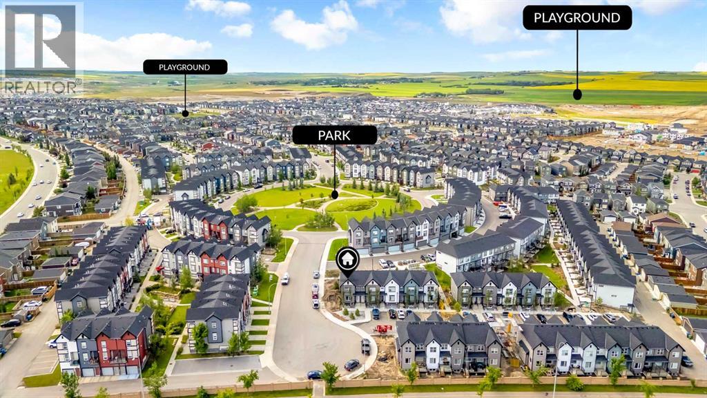 Single Family House for Sale in   Evanscrest Mews NW Evanston Calgary 