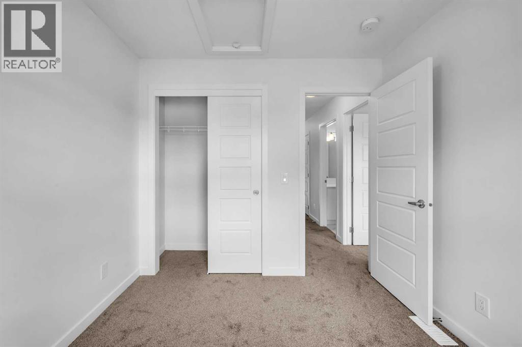 Single Family House for Sale in   Evanscrest Mews NW Evanston Calgary 