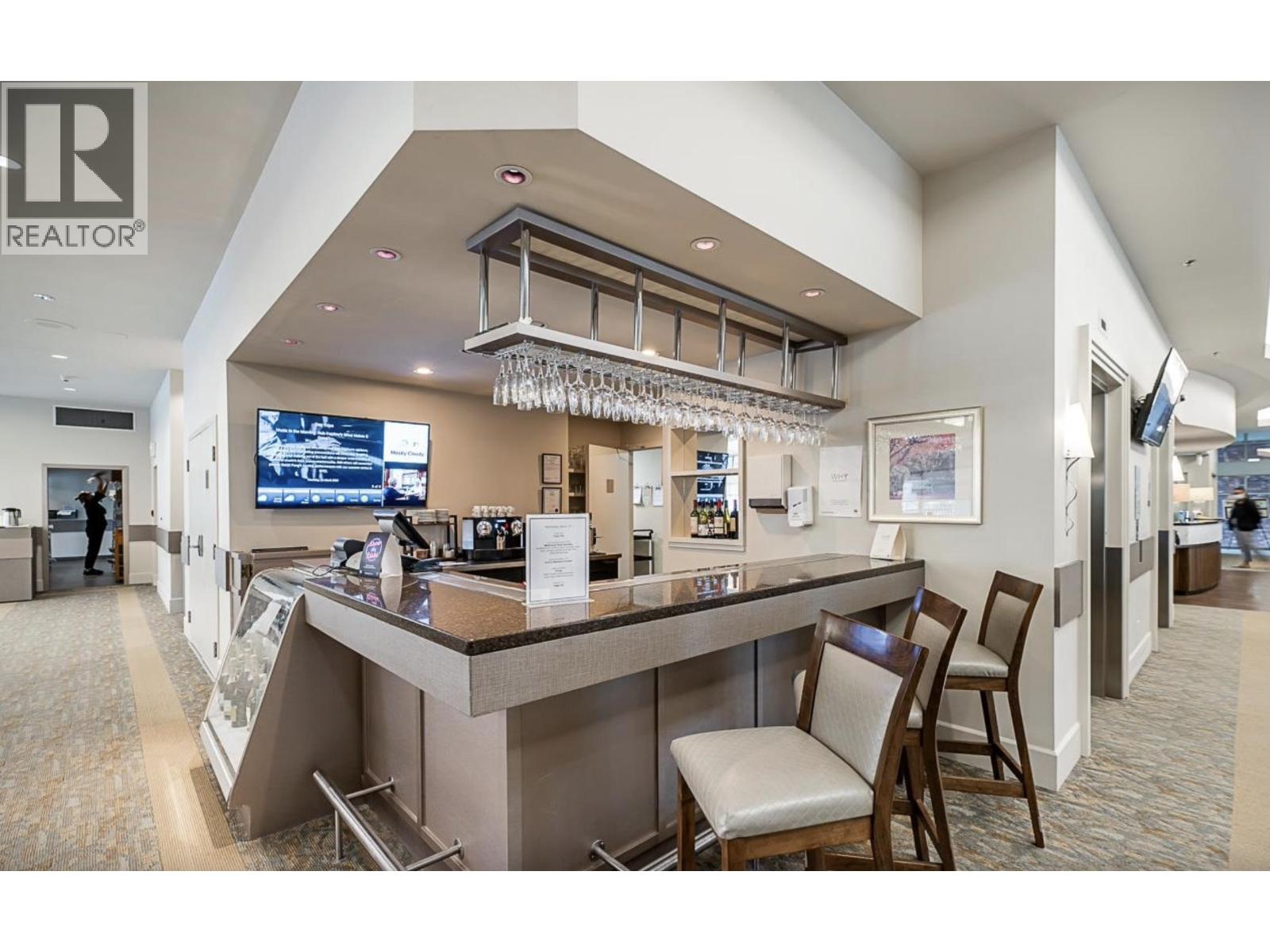 Photo 31 of 712 2799 Yew Street, Vancouver BC