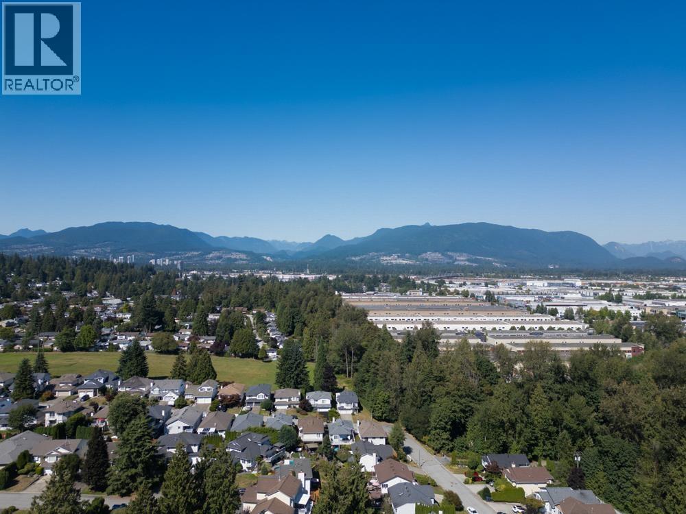 Photo 10 of 1827 Harbour Street, Port Coquitlam BC