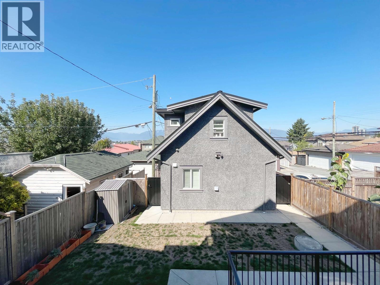 Photo 23 of 3275 E 20th Avenue, Vancouver BC