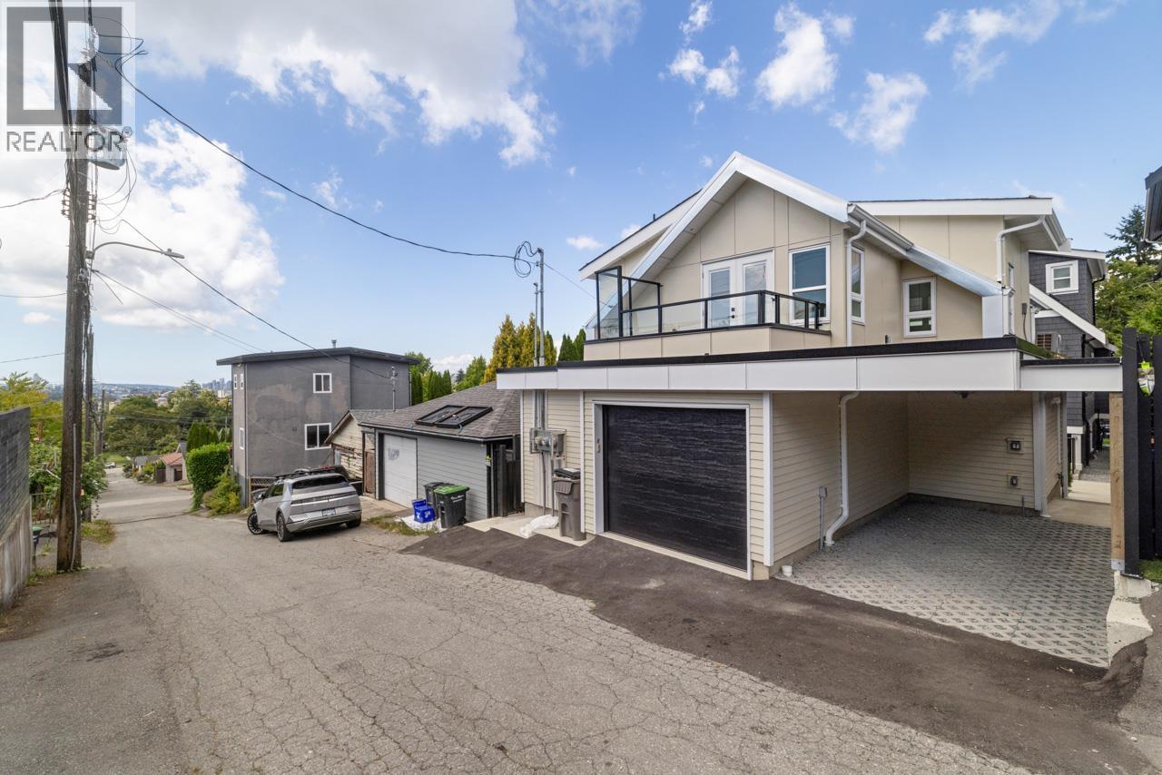 Photo 1 of 2020 E 4th Avenue, Vancouver BC