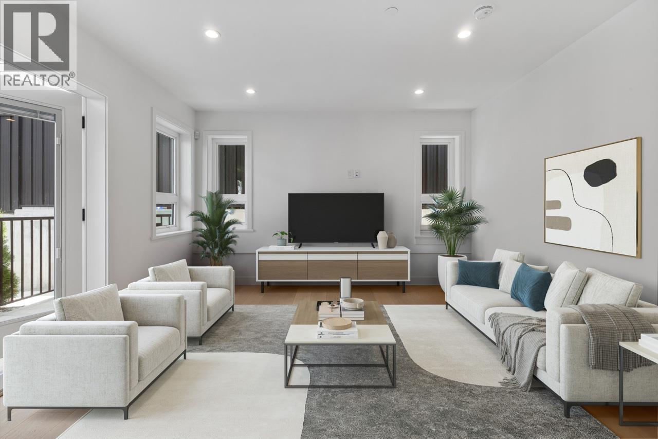 Photo 13 of 2020 E 4th Avenue, Vancouver BC