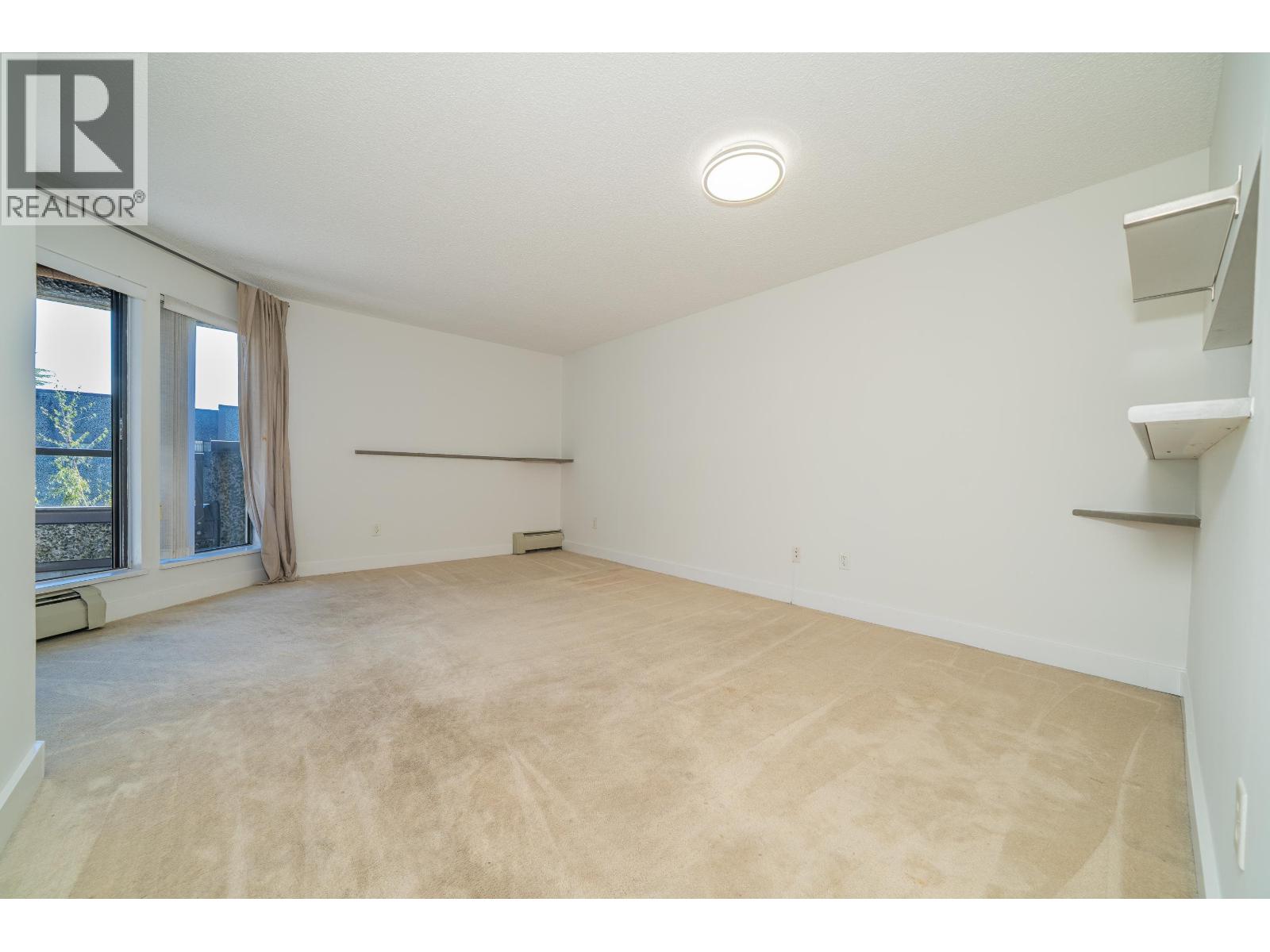 Photo 8 of 313 8460 Ackroyd Road, Richmond BC