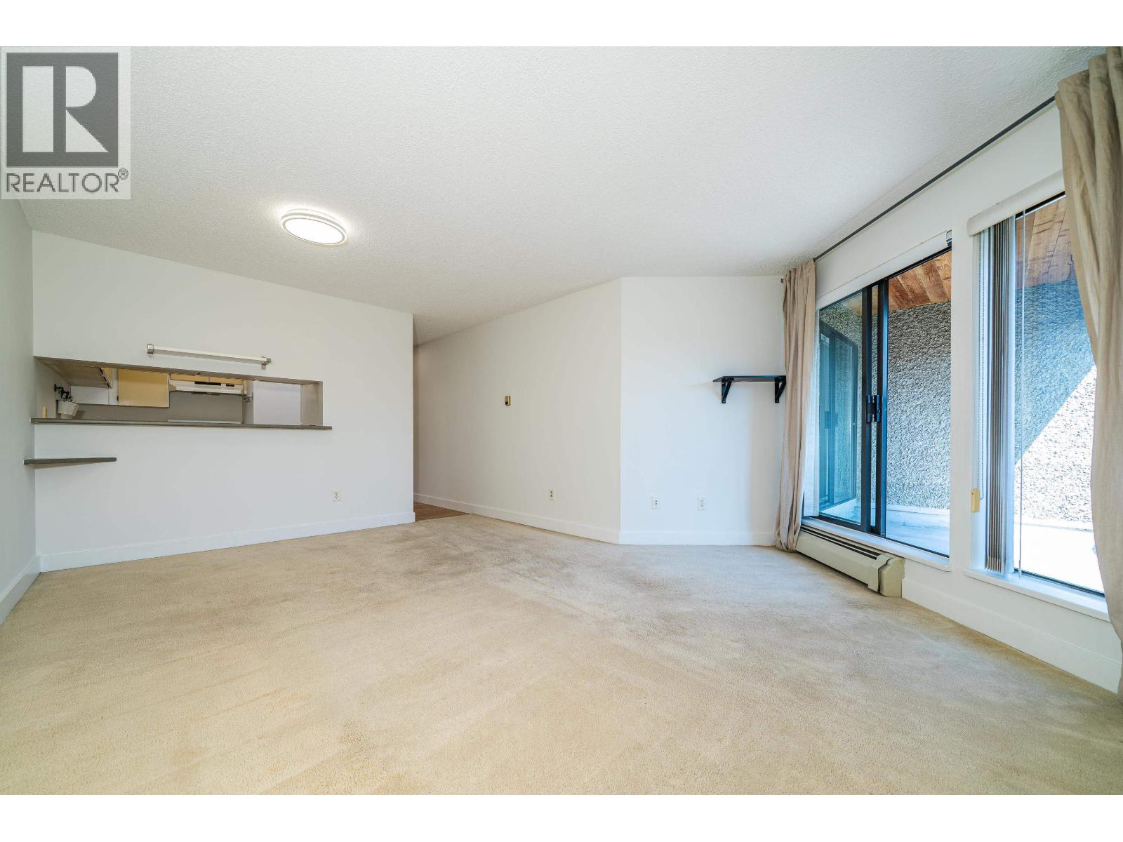Photo 10 of 313 8460 Ackroyd Road, Richmond BC