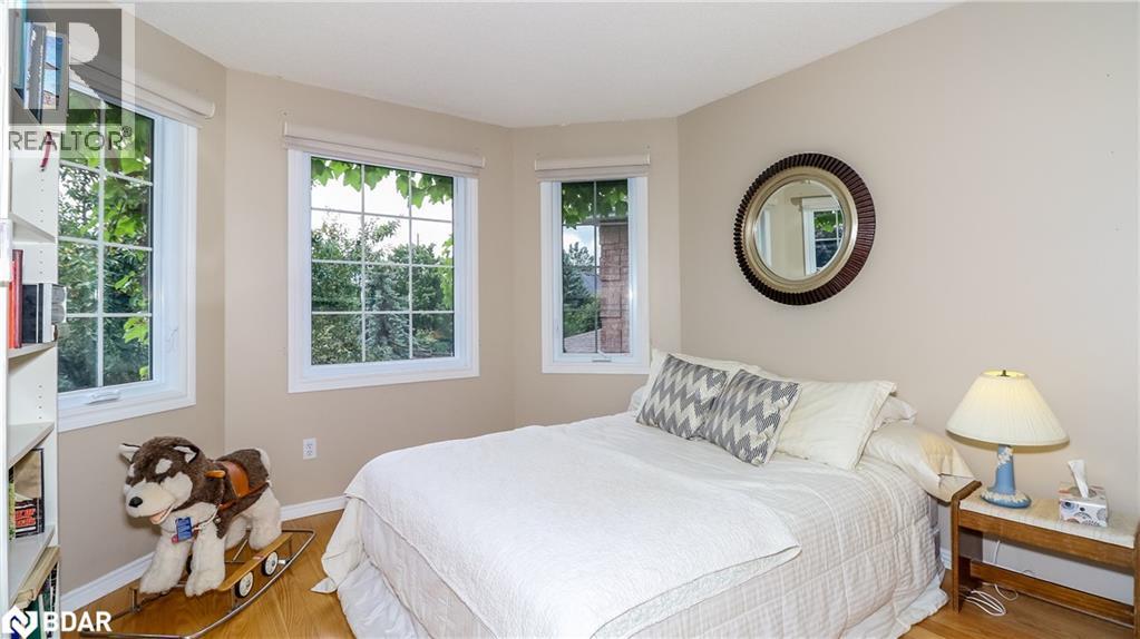 Photo 11 of 12 Gordon Court, Barrie ON
