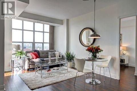Photo 1 of 1402 438 Richmond Street W, Toronto ON