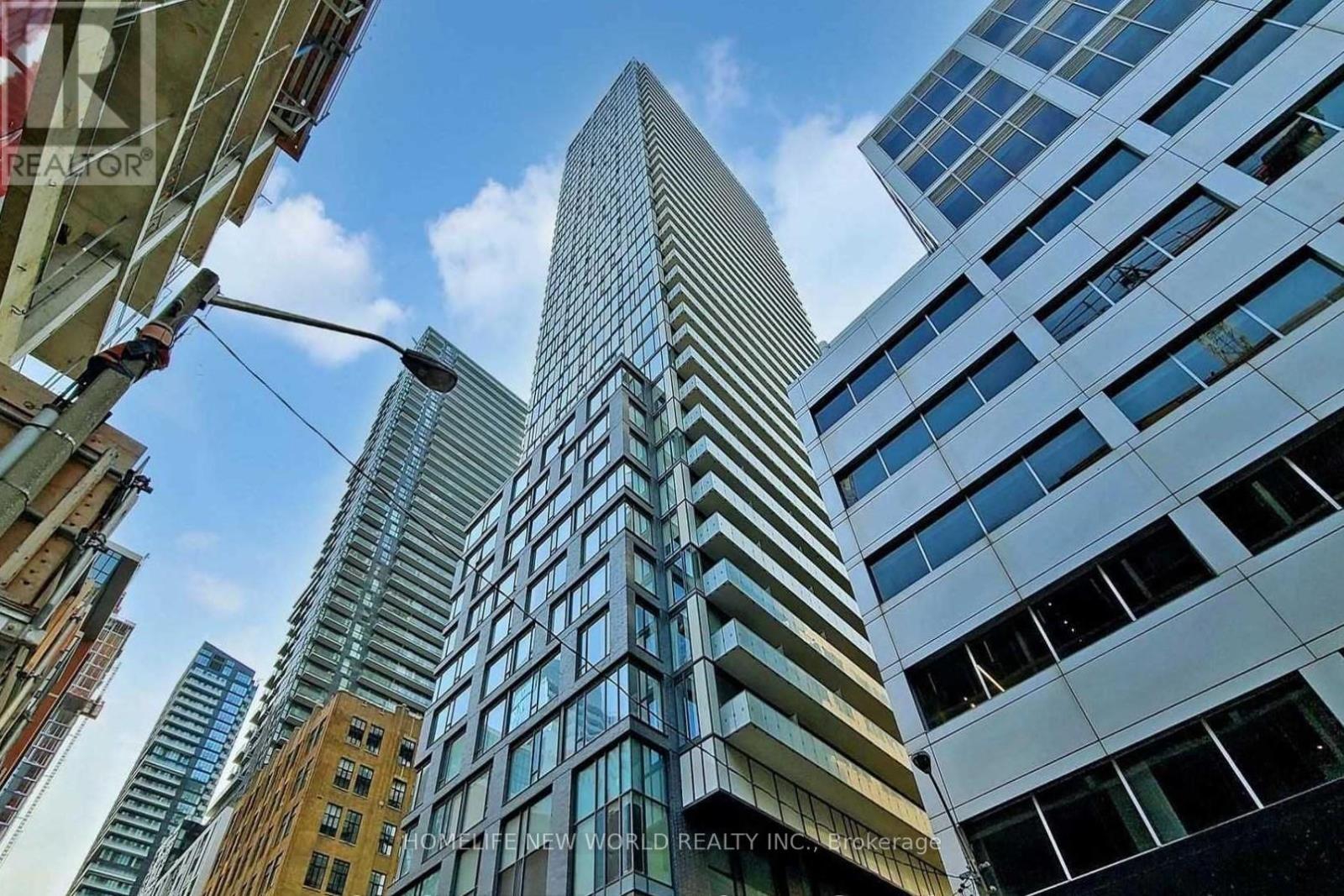 Photo 17 of 617 101 Peter Street, Toronto ON