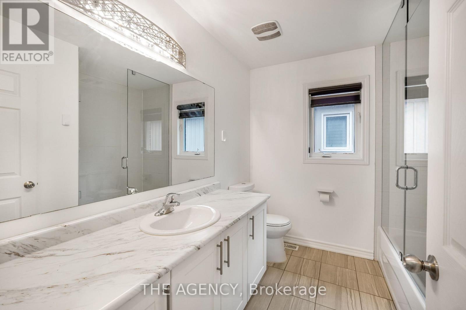 Photo 18 of 10 Moses Crescent, Clarington ON