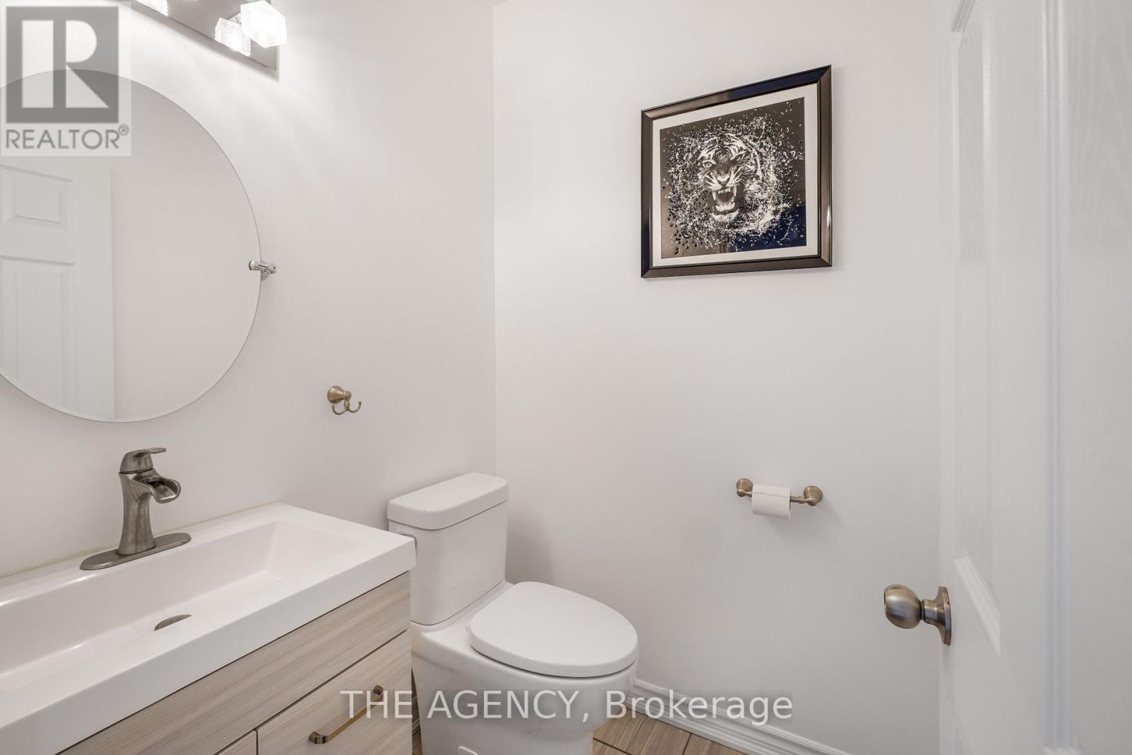 Photo 11 of 10 Moses Crescent, Clarington ON