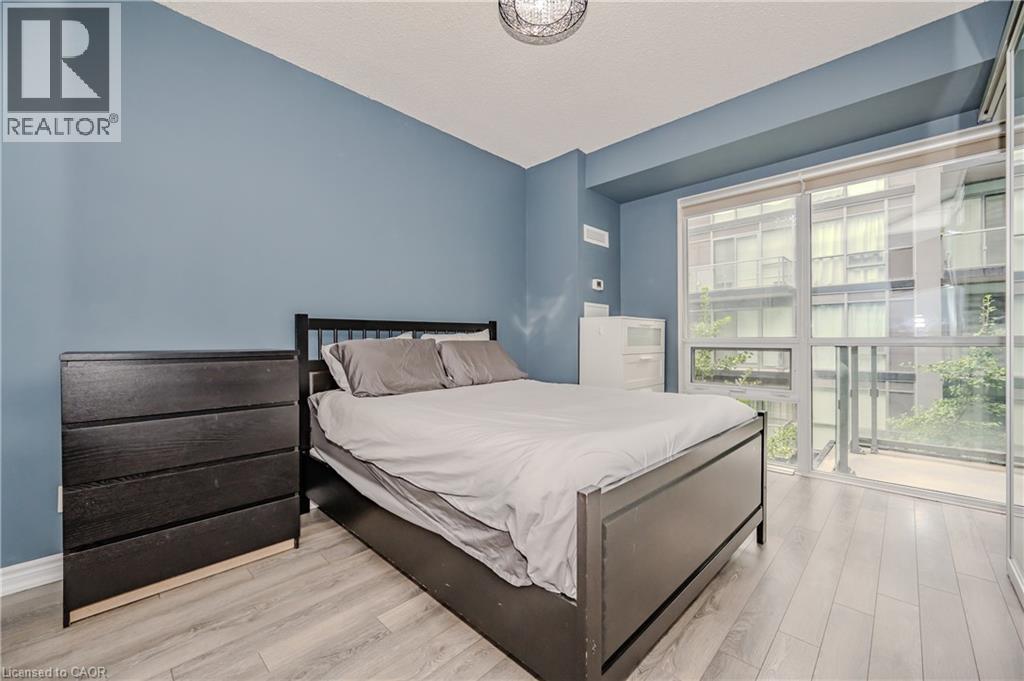 Photo 9 of 15 James Finlay Way Unit 917, Toronto ON