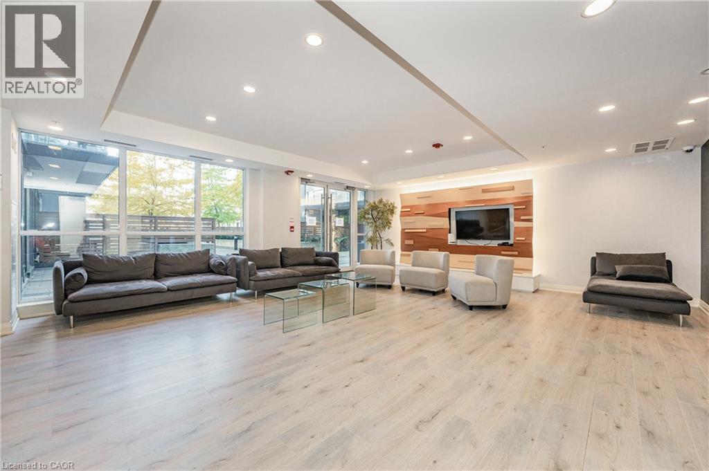 Photo 16 of 15 James Finlay Way Unit 917, Toronto ON