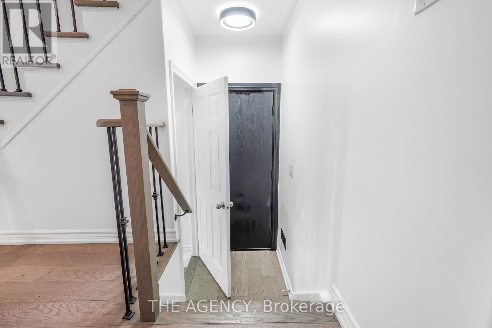 Photo 3 of 10 Moses Crescent, Clarington ON